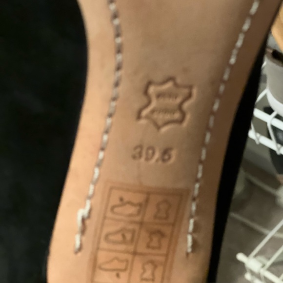 Black Alice + Olivia stilettos GUC fits like 8-8.5 - Picture 4 of 6